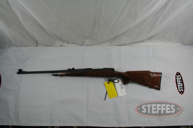  Remington M 700 BDL Rifle_1.jpg